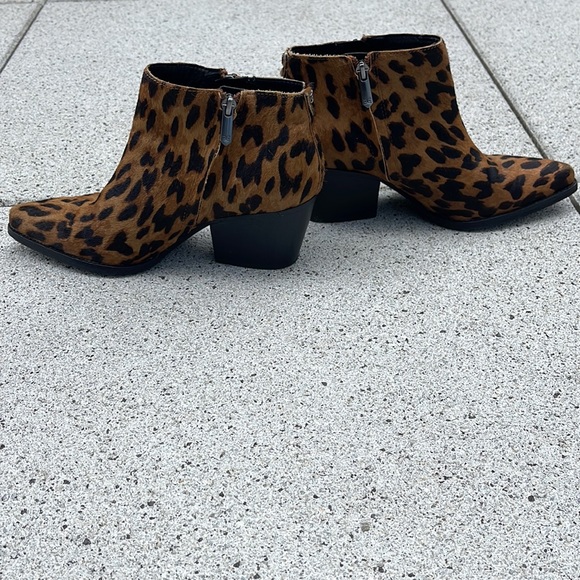 Sam Edelman Leopard print ankle boots - Picture 3 of 12